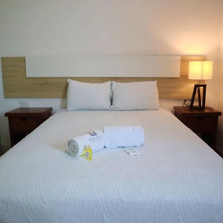 Hotel Olas Altas 布塞里亚斯 外观 照片