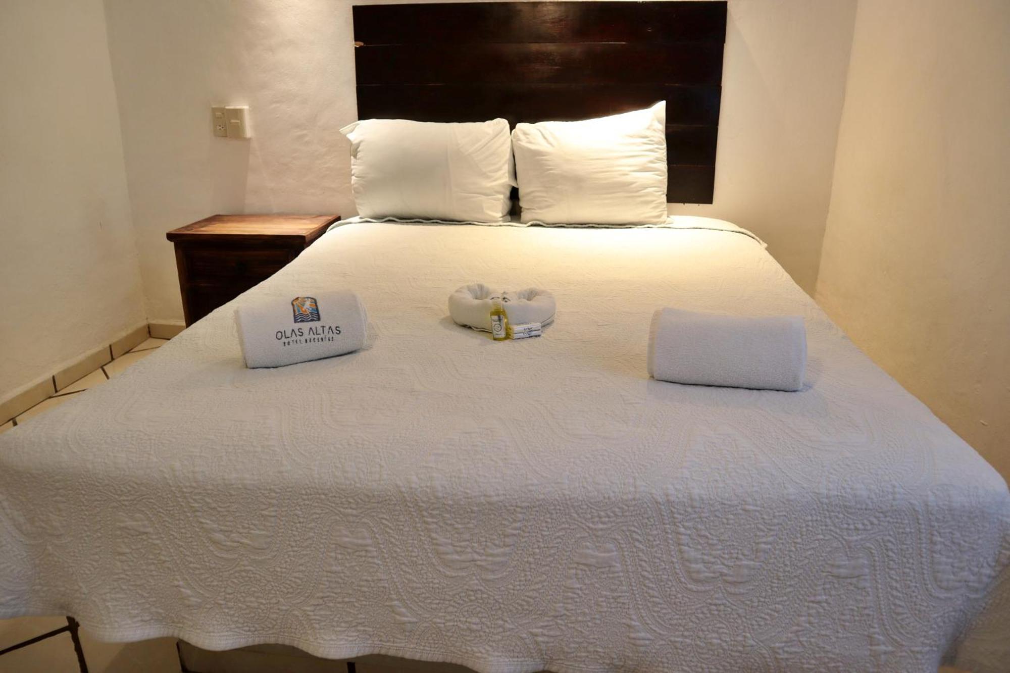Hotel Olas Altas 布塞里亚斯 外观 照片