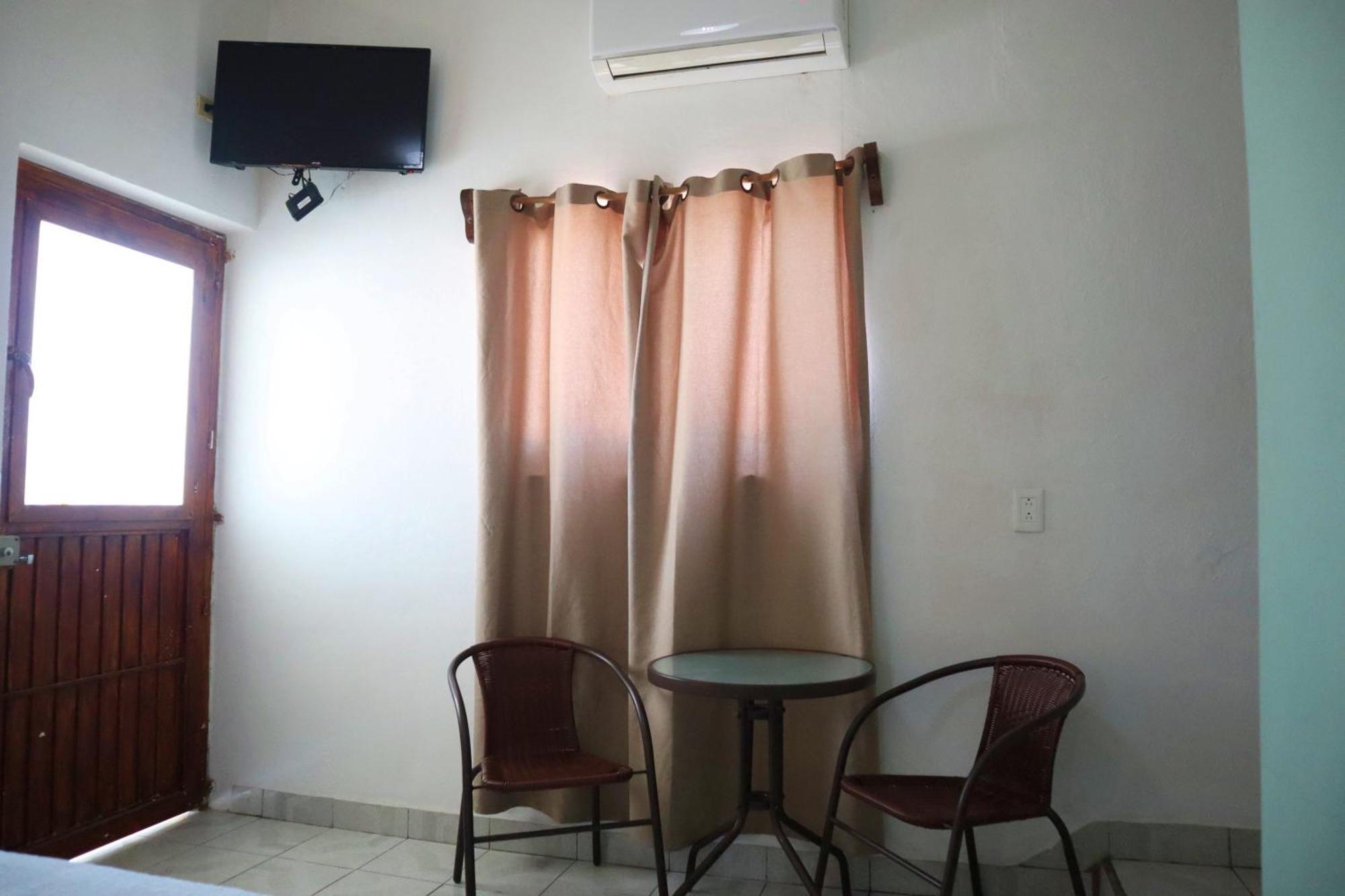 Hotel Olas Altas 布塞里亚斯 外观 照片