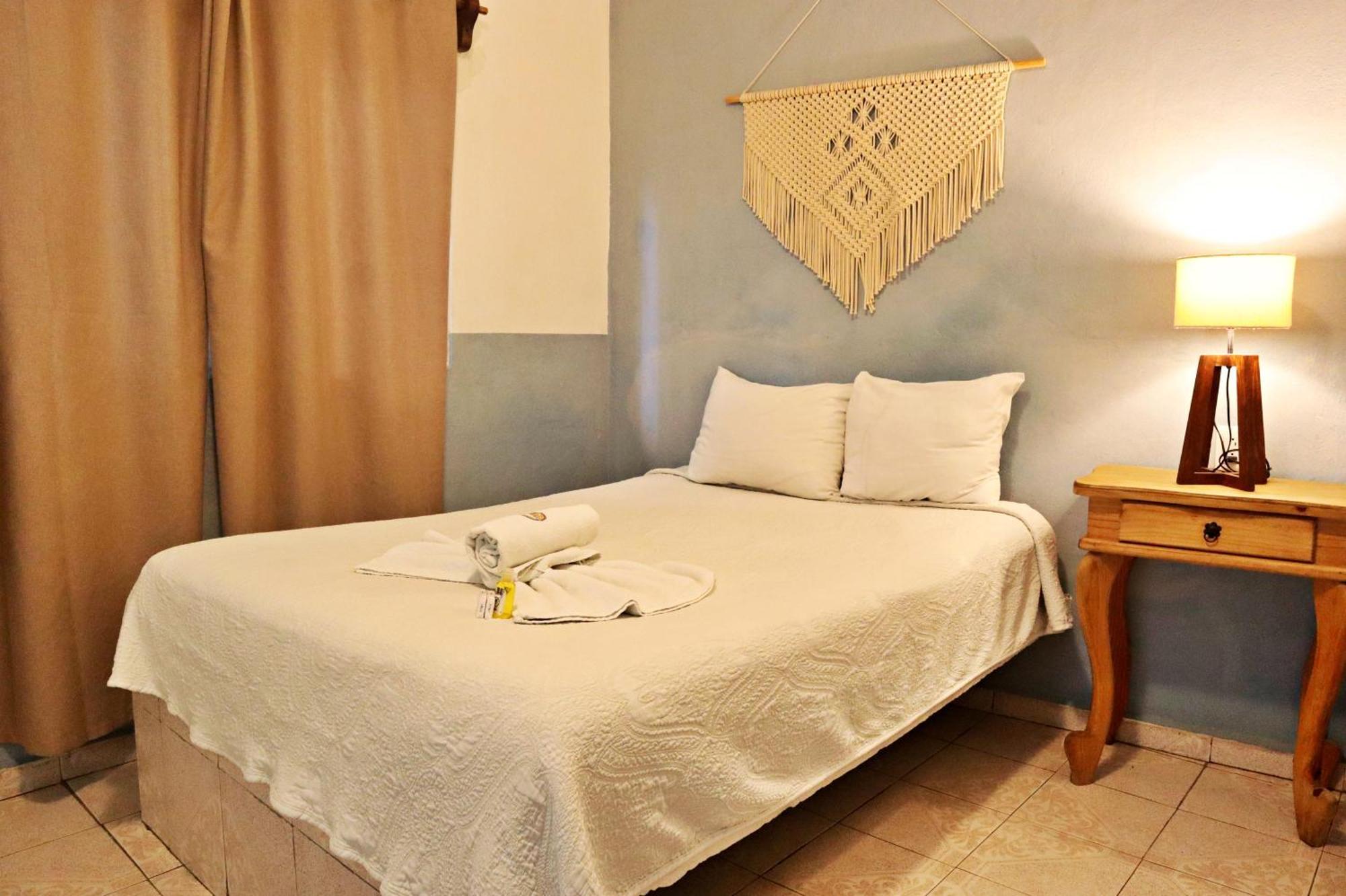 Hotel Olas Altas 布塞里亚斯 外观 照片